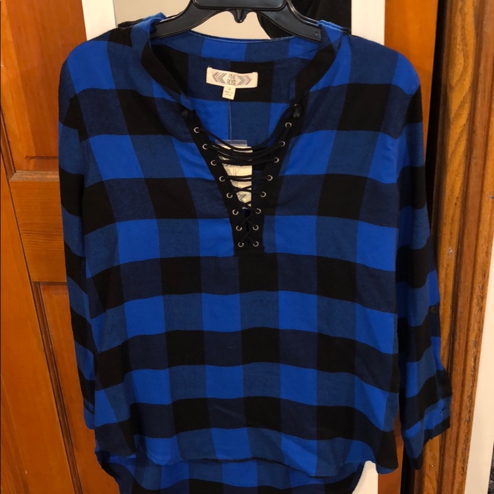 Blue Lace chest Flannel
